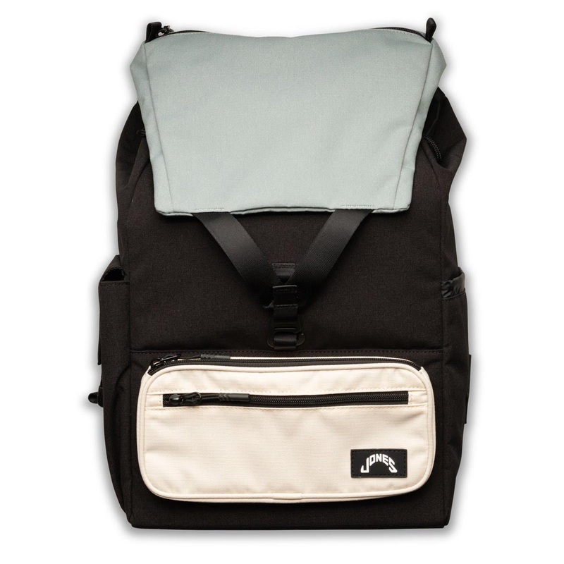 Jones Out of Office Backpack – Black/Clay Green/Le Crme