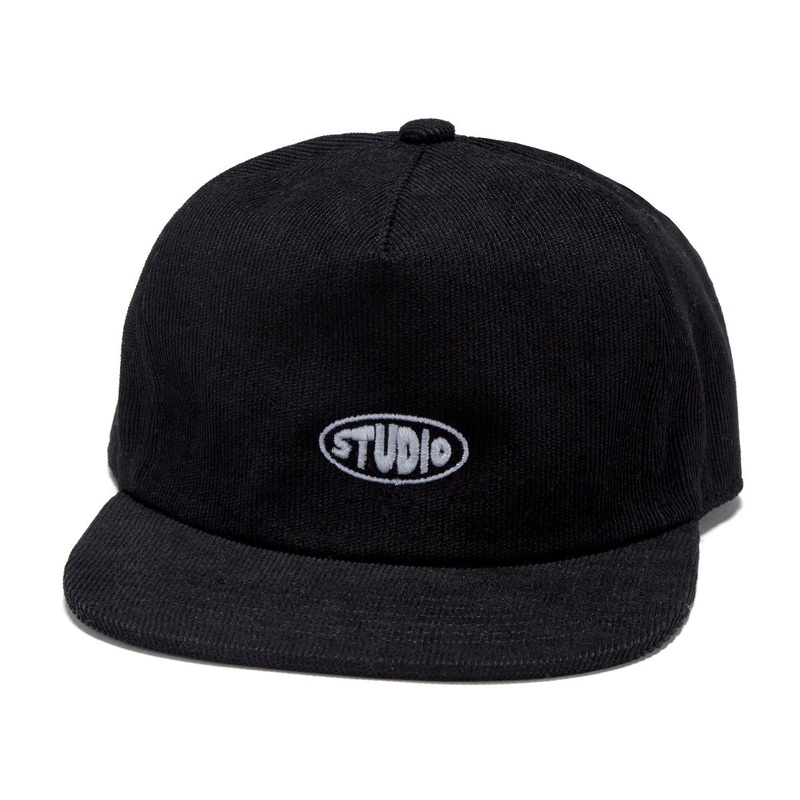 Studio Bubble 5 Panel Corduroy Snapback Hat – Black