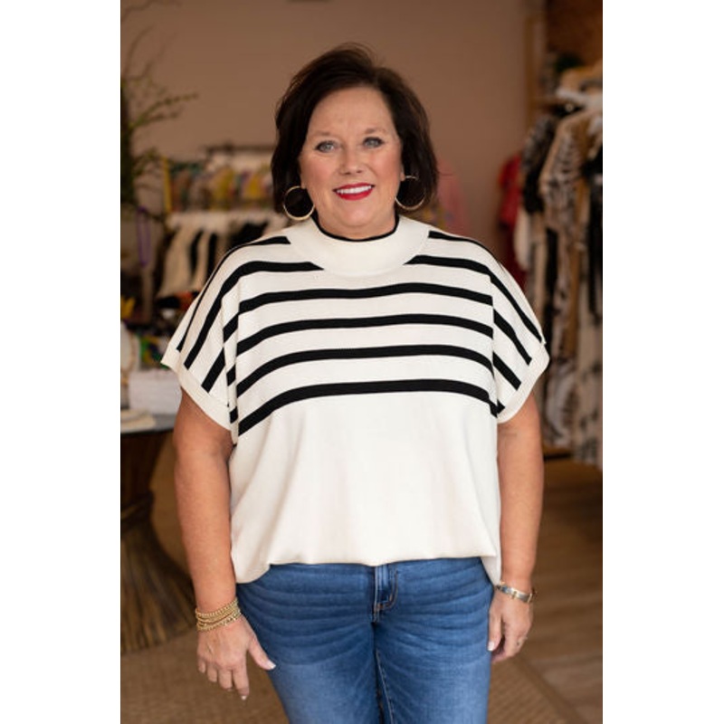 The June Oversized Knit Top in Ecru-Curvy