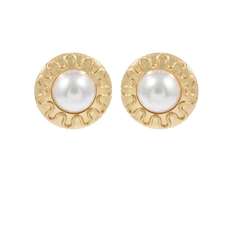 Dome Pearl Earrings
