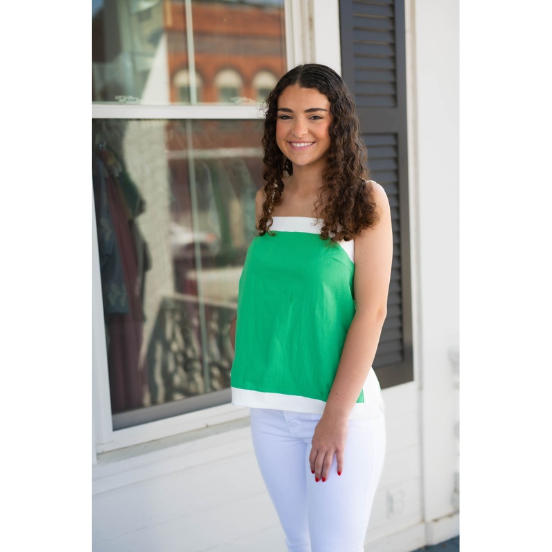 Lush Leaf Top in Green