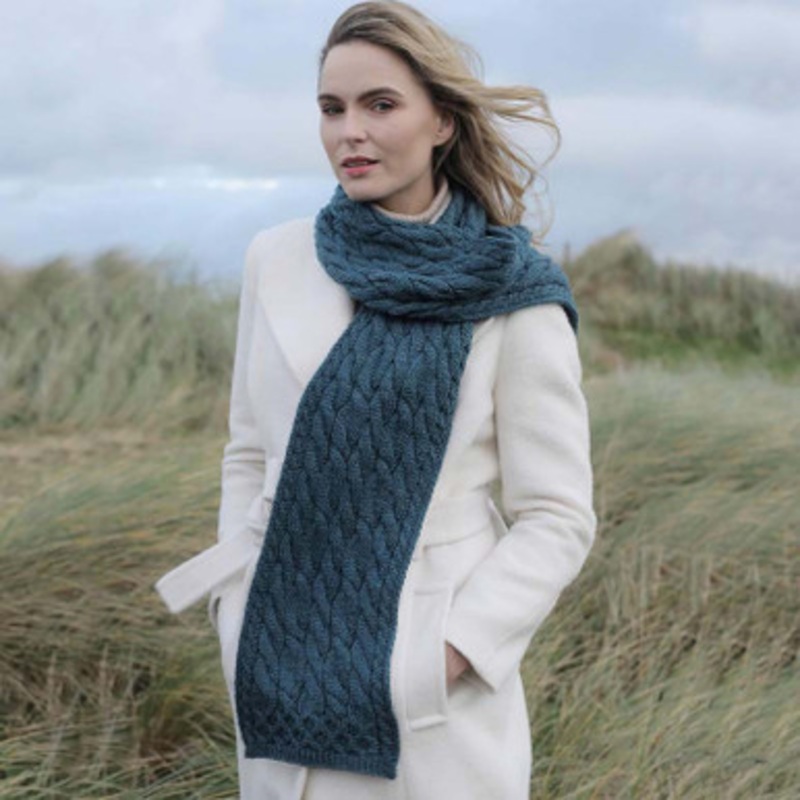 Traditional Aran Cable Knit Women’s Irish Scarf