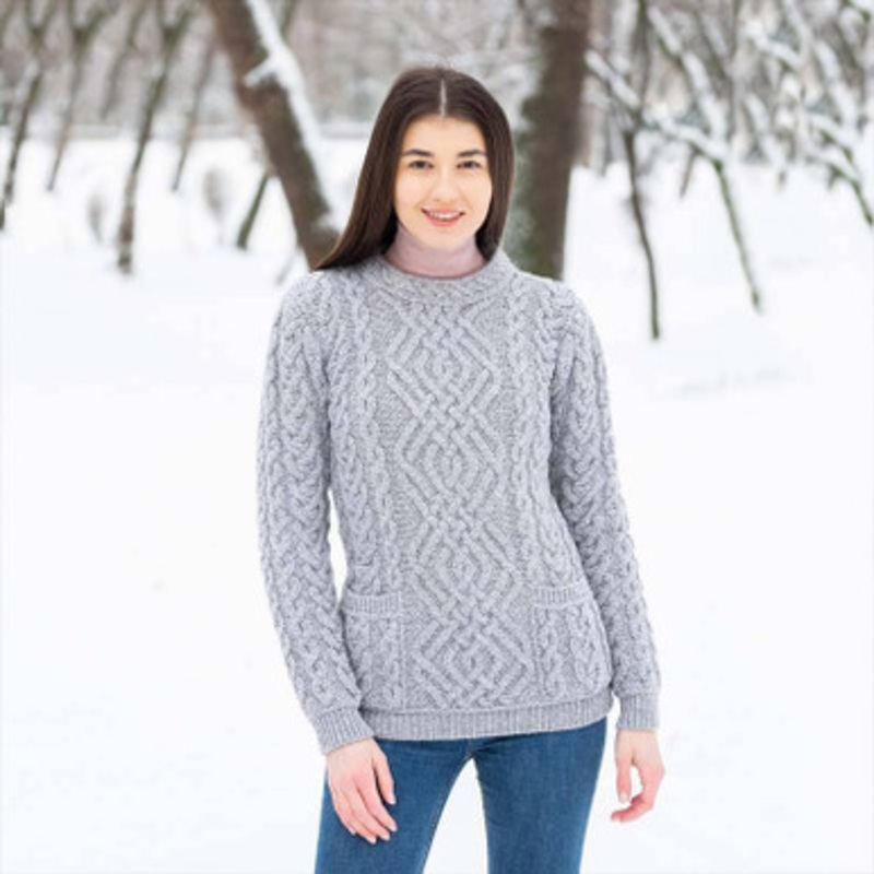 Women’s Cable Knit Crew Sweater