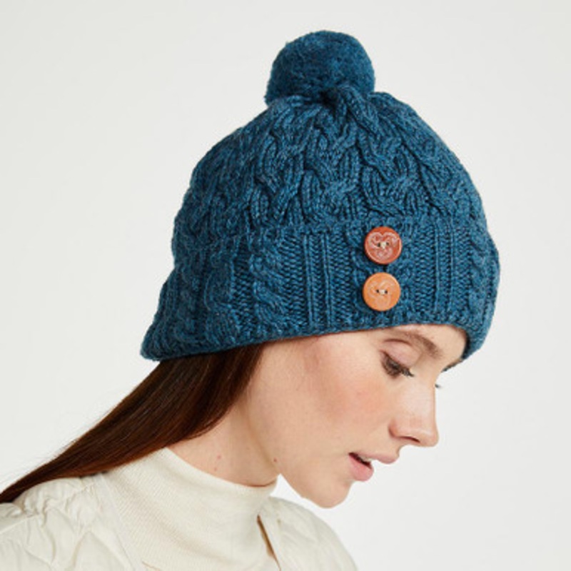 Women’s Supersoft Hat with Buttons