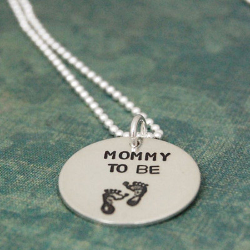 Mommy To Be w/Feet Necklace