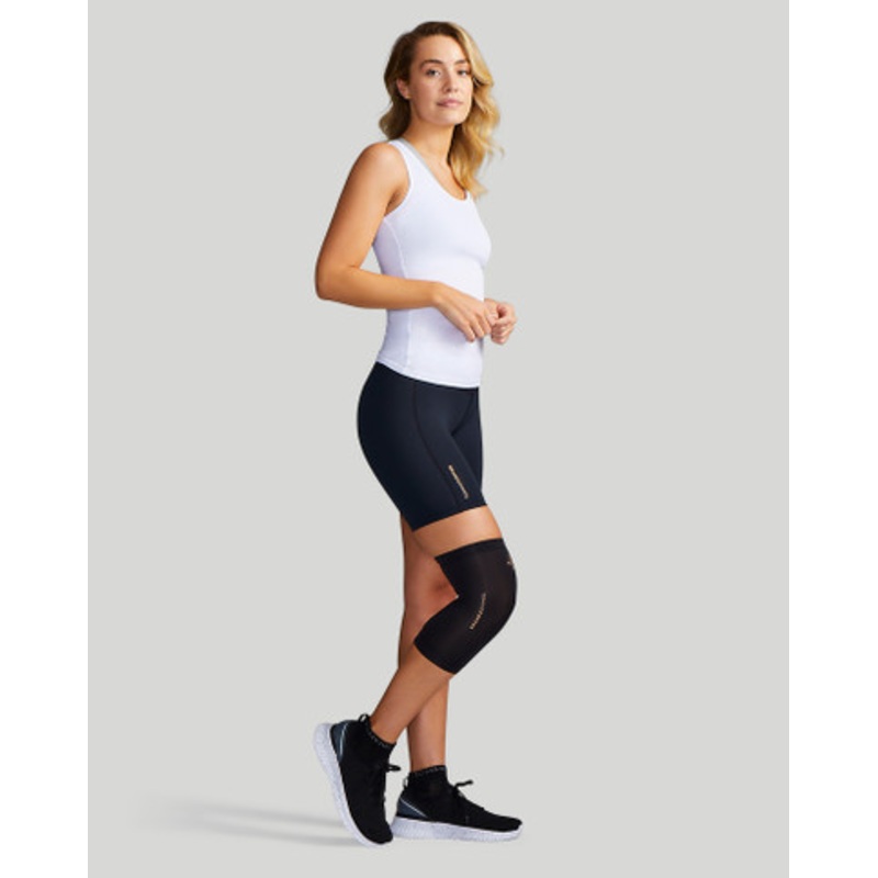 Compression Knee Sleeve with Infrared | Women’s