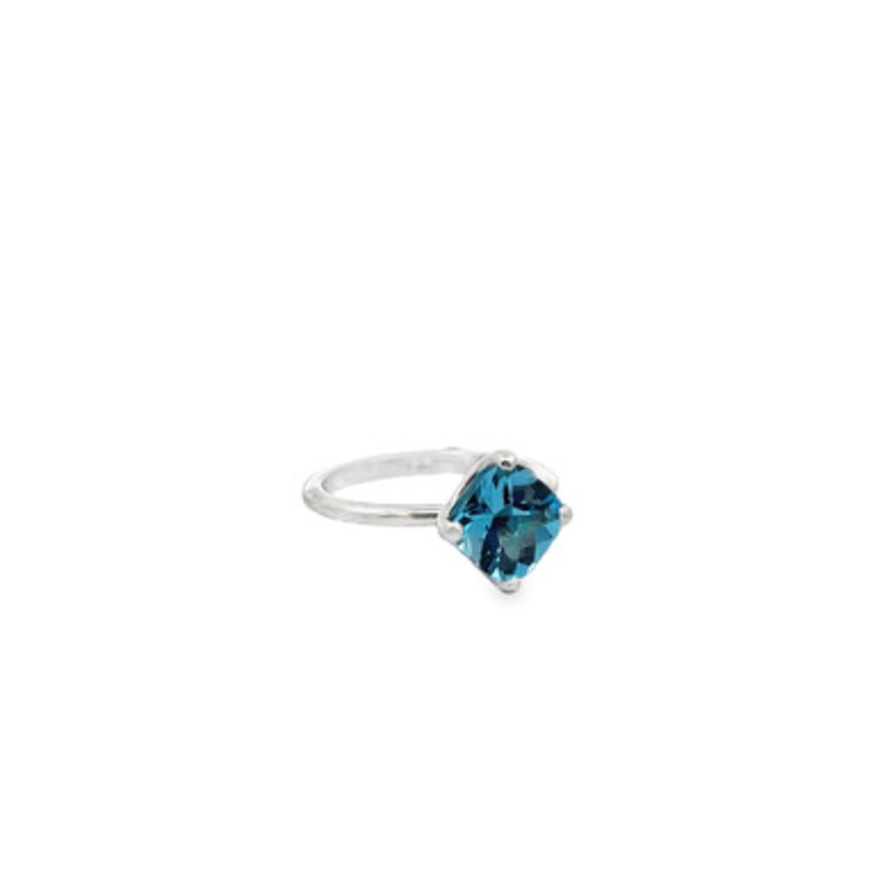 Blue Topaz Ring [JROTH1462]