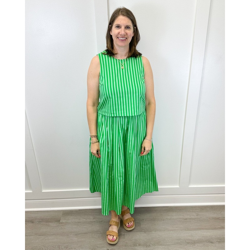 Falling for Summer Cropped Tank – Green