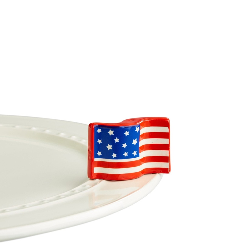 Nora Fleming Mini – Stars & Stripes Forever