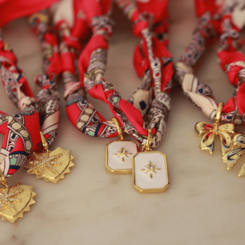 Rodeo Rose Scarf Necklace: Southern Belle Bow