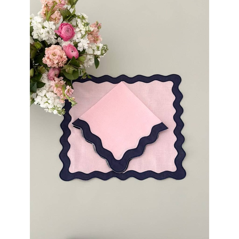 Wavy pink with navy border placemat