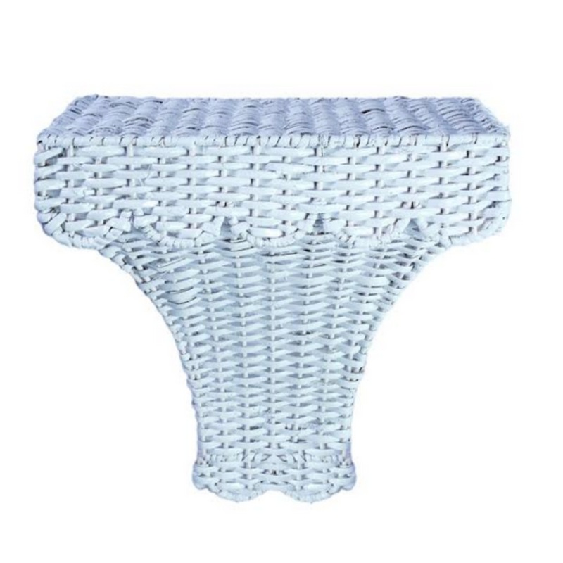 White Scalloped Wicker Bracket