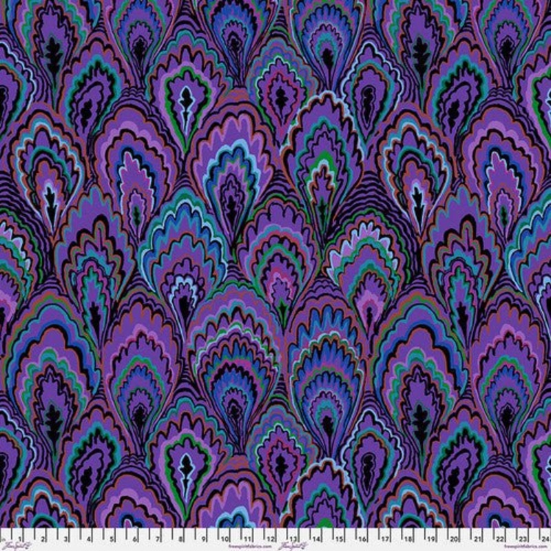 February 2025 / Marble Scallops / Purple