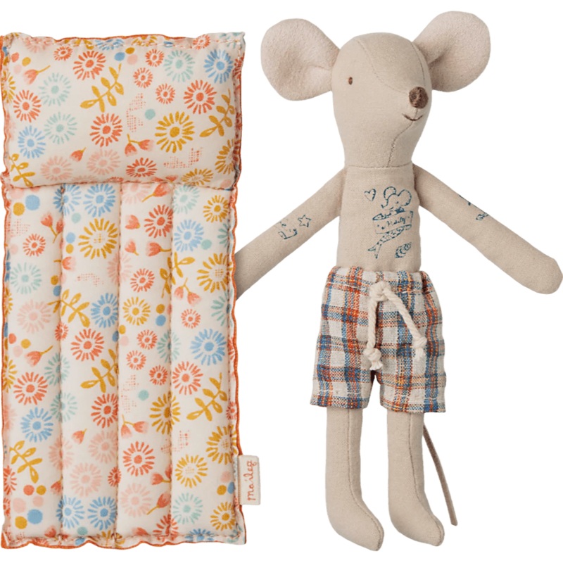 Dad Beach Mouse with Flower Air Mattress