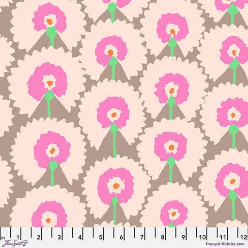 February 2022 / Regal Fans / Pastel